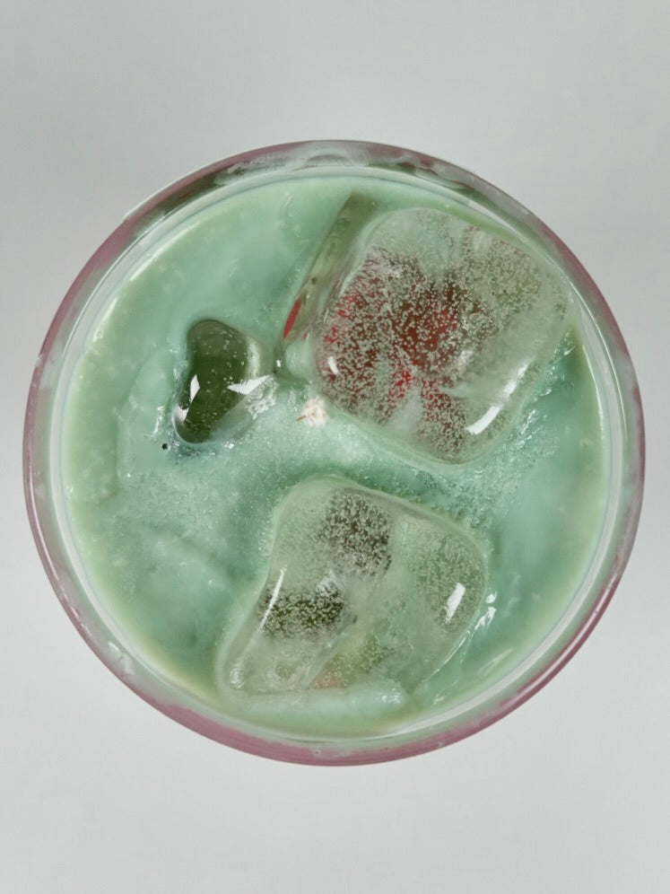 Iced Matcha Latte Strawberry Soy Candle – Matcha & Strawberry Fusion